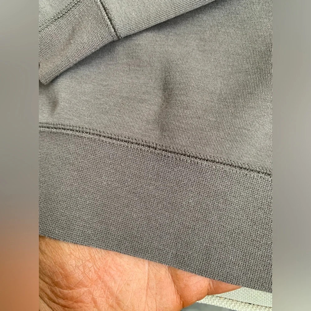 Reebok Zip Cropped Sweater - Picture 8 of 8